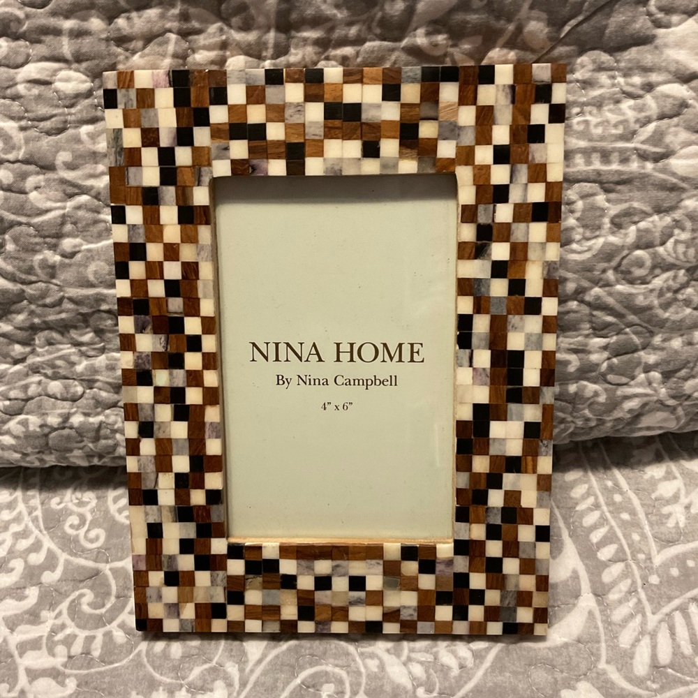 NWT Nina Home 4x6 Frame